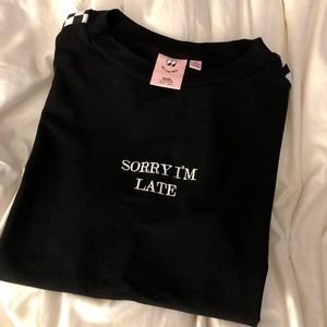 Vans Sorry I’m Late tee ✨